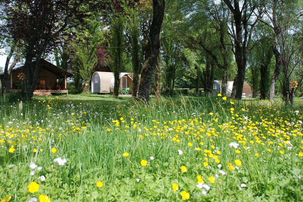 Camping Les Tournesols Sille-le-Guillaume ภายนอก รูปภาพ