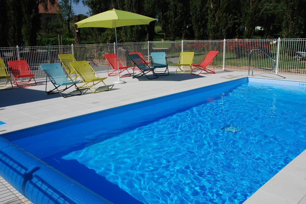 Camping Les Tournesols Sille-le-Guillaume ภายนอก รูปภาพ