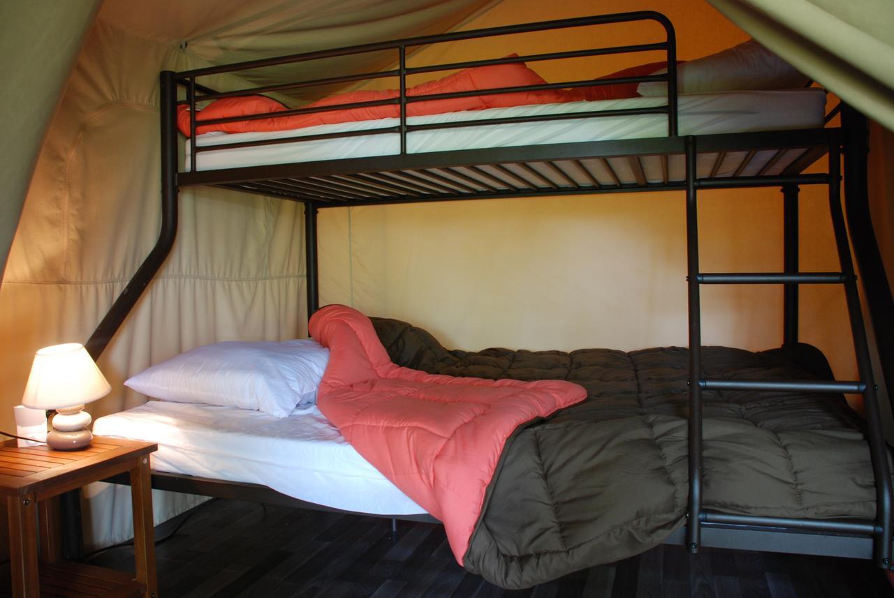 Camping Les Tournesols Sille-le-Guillaume ภายนอก รูปภาพ