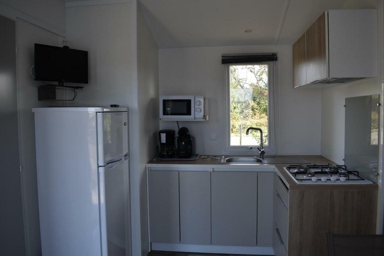 Camping Les Tournesols Sille-le-Guillaume ภายนอก รูปภาพ