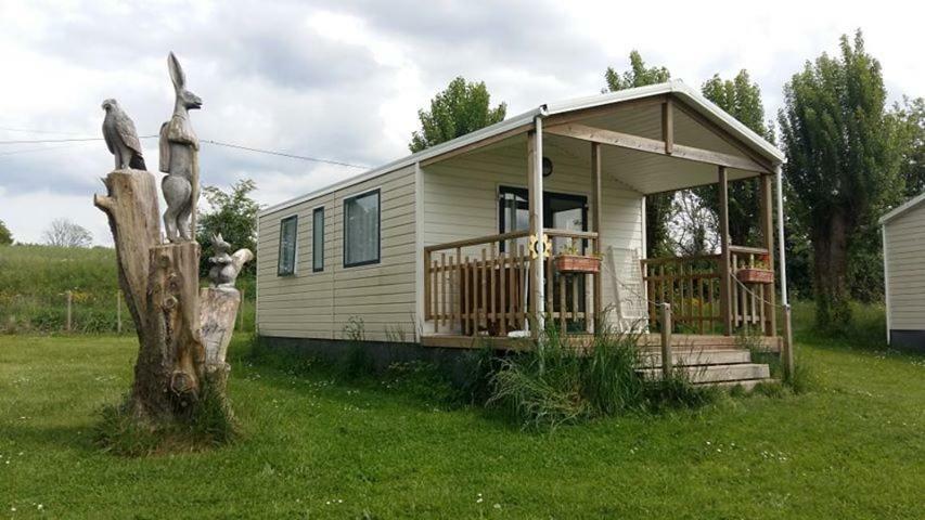 Camping Les Tournesols Sille-le-Guillaume ภายนอก รูปภาพ